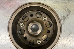 Volano e ruota libera T Max 530