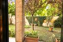 villa-di-260-m²-con-5-locali-e-box-auto-a-montagna