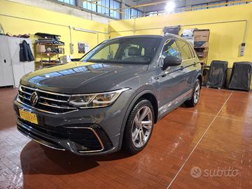 Volkswagen Tiguan 2.0 TDI 150 CV SCR DSG 4MOTION R
