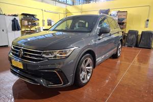Volkswagen Tiguan 2.0 TDI 150 CV SCR DSG 4MOTION R