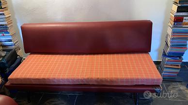 Divano letto chaise longue anni settanta