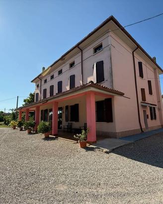 Villetta a schiera di 246 m² con 5 locali e box au