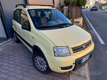 Fiat Panda 1.2 4x4 TESTATA BRUCIATA