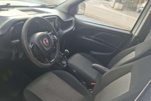 FURGONE FIAT DOBLò