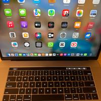 MacBook Pro13 i7 16GB RAM SSD Retina