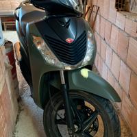 Honda SH 125 Sport