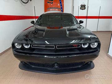 Dodge Challenger 3600 V6 km 41000 Permuto