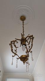 lampadario in ottone a tre luci