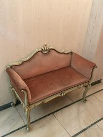 Settee in stile francese