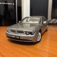1/18 Kyosho 2003 BMW 745i Sahara Beige
