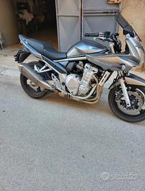 Suzuki bandit S650