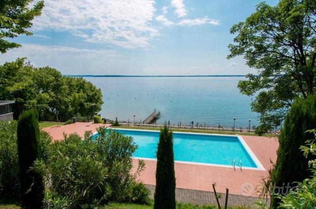 Residenza fronte Lago a Padenghe del Garda - Vero