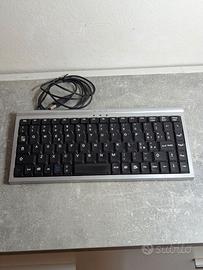 Tastiera cablata Super Slim Keyboard