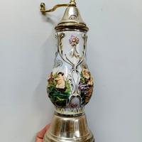 Reuge Capodimonte Vintage 