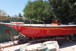 Barca a motore artigianale Altura 55