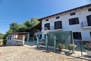 CASA SEMINDIPENDENTE A CORTANDONE