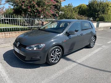 Golf VII 2016 5p 1.6 tdi Trendline 90cv E6