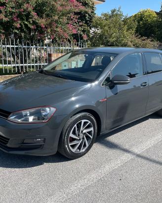 Golf VII 2016 5p 1.6 tdi Trendline 90cv E6