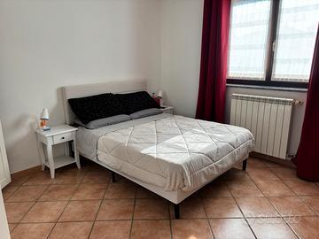 Letto completo 140x190 con materasso come nuovo