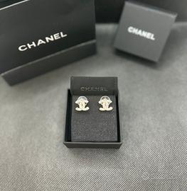 Orecchini Chanel (unisex)