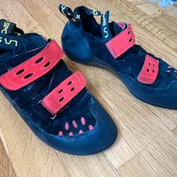 La Sportiva Tarantula Black/Poppy