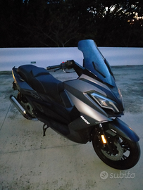 Scooter 300 wottan storm