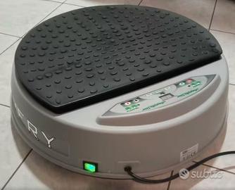 Pedana vibromassaggiatore percorso fitness