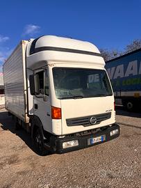 NISSAN ATLEON 3.0TDI 150cv 2012 850.000 PATENTE B