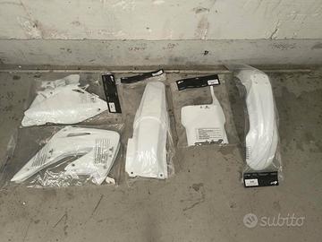 Carene/Plastiche Crf 450