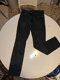 Levis Black Jeans