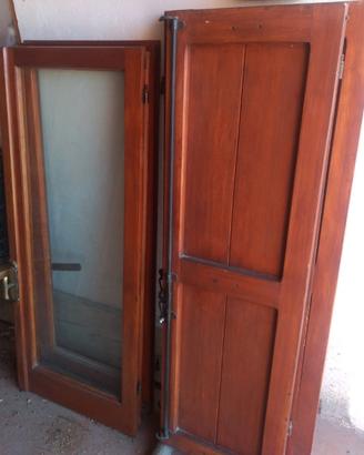 Finestre e sportelloni in legno