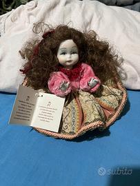 Bambola capo di monte