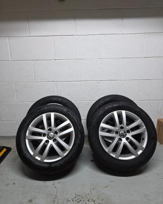 cerchi con gomme estive Golf 6 205/55 R16