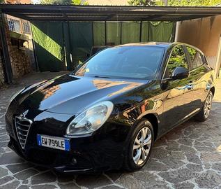 Alfa Romeo Giulietta 1.6 JTDm-2 105 CV Exclusive