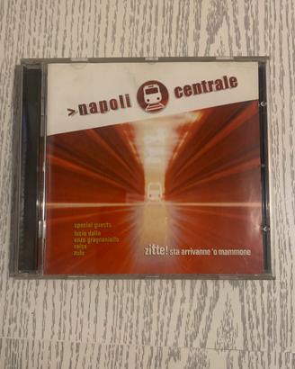 CD Napoli Centrale-“Zitte! Sta venenne ‘o mammone”