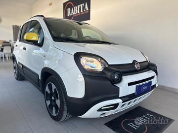 Fiat Panda Pandina Cross 1.0 Hybrid 11/2024 3.000 