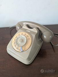 Telefono vintage a cornetta