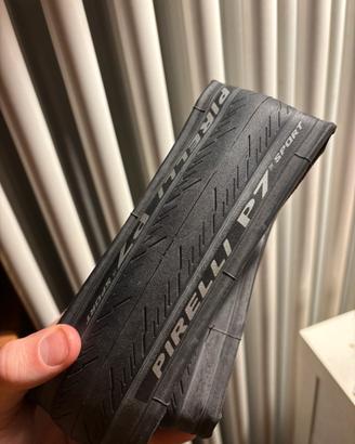 Copertone Pirelli P7 Sport nuovo