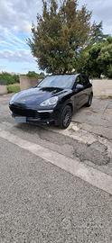 Porsche  cayenne diesel platinum edition
