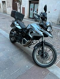 Bmw f700gs