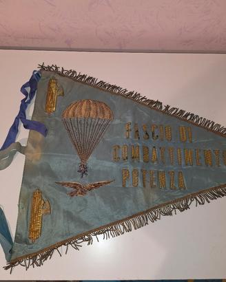 Raro Gagliardetto d'epoca Fascista anni 30 e docum