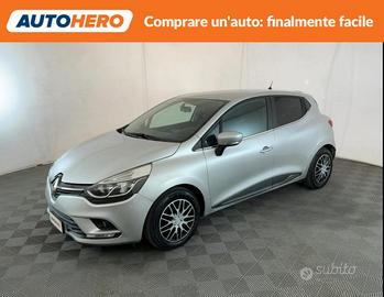 RENAULT Clio UF83011