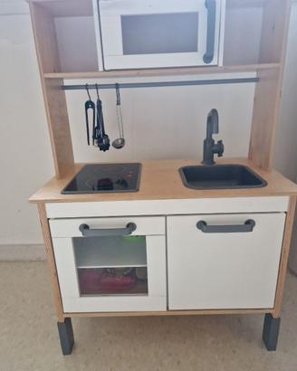 Cucina giocattolo ikea con accessori