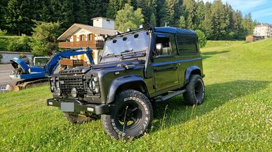 Defender 90 2500 TDi
