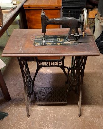 Macchina da cucire Singer vintage