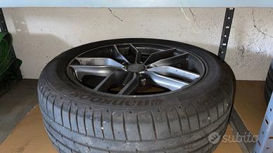 Cerchi con gomme