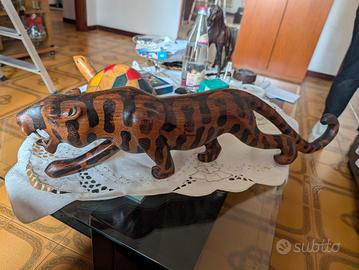 tigre in legno 