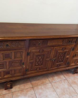 credenza madia in stile spagnolo
