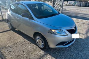 Lancia Ypsilon 1.2 69 CV 5 porte GPL Ecochic Gold