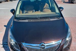 OPEL Zafira 3ª serie - 2012